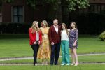 Den haag 16 juli 2021
Koninklijk fotouurtje met Koning Willem Alexander Koningin Maxima Prinses Amalia Alexia en Ariane in de tuin van Paleis Huis ten Bosch.