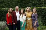 Den haag 16 juli 2021
Koninklijk fotouurtje met Koning Willem Alexander Koningin Maxima Prinses Amalia Alexia en Ariane in de tuin van Paleis Huis ten Bosch.