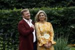 Den haag 16 juli 2021
Koninklijk fotouurtje met Koning Willem Alexander Koningin Maxima Prinses Amalia Alexia en Ariane in de tuin van Paleis Huis ten Bosch.
