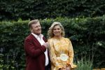 Den haag 16 juli 2021
Koninklijk fotouurtje met Koning Willem Alexander Koningin Maxima Prinses Amalia Alexia en Ariane in de tuin van Paleis Huis ten Bosch.