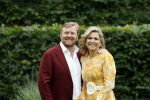 Den haag 16 juli 2021
Koninklijk fotouurtje met Koning Willem Alexander Koningin Maxima Prinses Amalia Alexia en Ariane in de tuin van Paleis Huis ten Bosch.