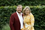 Den haag 16 juli 2021
Koninklijk fotouurtje met Koning Willem Alexander Koningin Maxima Prinses Amalia Alexia en Ariane in de tuin van Paleis Huis ten Bosch.