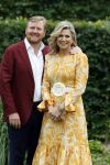 Den haag 16 juli 2021
Koninklijk fotouurtje met Koning Willem Alexander Koningin Maxima Prinses Amalia Alexia en Ariane in de tuin van Paleis Huis ten Bosch.