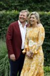 Den haag 16 juli 2021
Koninklijk fotouurtje met Koning Willem Alexander Koningin Maxima Prinses Amalia Alexia en Ariane in de tuin van Paleis Huis ten Bosch.