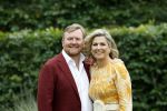 Den haag 16 juli 2021
Koninklijk fotouurtje met Koning Willem Alexander Koningin Maxima Prinses Amalia Alexia en Ariane in de tuin van Paleis Huis ten Bosch.