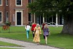 Den haag 16 juli 2021
Koninklijk fotouurtje met Koning Willem Alexander Koningin Maxima Prinses Amalia Alexia en Ariane in de tuin van Paleis Huis ten Bosch.