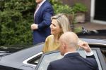 Hilversum 30 juni 2021
Koning Willem Alexander en Koningin Maxima arriveren bij theater Gooiland voor de uitreiking van de appeltjes van Oranje .