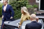 Hilversum 30 juni 2021
Koning Willem Alexander en Koningin Maxima arriveren bij theater Gooiland voor de uitreiking van de appeltjes van Oranje .
