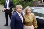 Hilversum 30 juni 2021
Koning Willem Alexander en Koningin Maxima arriveren bij theater Gooiland voor de uitreiking van de appeltjes van Oranje .