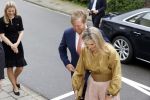 Hilversum 30 juni 2021
Koning Willem Alexander en Koningin Maxima arriveren bij theater Gooiland voor de uitreiking van de appeltjes van Oranje .