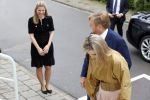 Hilversum 30 juni 2021
Koning Willem Alexander en Koningin Maxima arriveren bij theater Gooiland voor de uitreiking van de appeltjes van Oranje .