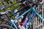 Zevenhuizen 4 juli 2021
Leontien v Moorsel Wendy v Dijk en Anouk Smulders gaan met 500 vrouwen de Amstel Gold race rijden . Vandaag was er een training . Ook Michael Zijlaard en zijn broer Ron reden mee. LIV fietsen
