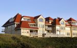 Noordwijk 18 juli 2021
In dit complex heeft Louis v Gaal met zijn vrouw Truus een appartement.