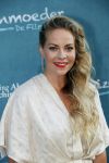 Amsterdam 16 juli 2021
Premiere de Luizenmoeder in Tuschinski. Maaike Martens met partner
