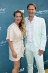 Amsterdam 16 juli 2021
Premiere de Luizenmoeder in Tuschinski. Maaike Martens met partner