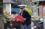 Amsterdam 9 juli 2021
Marc Marie Huybregts doet boodschappen bij Albert Heijn