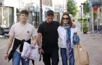 Alkmaar 7 juli 2021
Mary Borsato viert haar 76e verjaardag bij rstaurnt Pluim in Alkmaar.
Aanwezig marco Borsato met zijn vrouw Leontine , Armando Borsato met zijn vriendin en dochters . Silvana Borsato met haar dochter . Ook Senna is erbij.