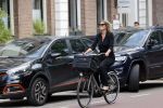Amsterdam 22 juli 2021
Herdenkingsdienst van Peter R de Vries in Carre .
Matthijs v Nieuwkerk met zijn vriendin Martha Riemsma in gesprek met Eva Jinek en haar manager Kristien v Dillen