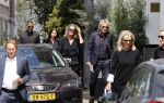 Amsterdam 22 juli 2021
Herdenkingsdienst van Peter R de Vries in Carre .
Matthijs v Nieuwkerk met zijn vriendin Martha Riemsma