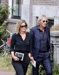 Amsterdam 22 juli 2021
Herdenkingsdienst van Peter R de Vries in Carre .
Matthijs v Nieuwkerk met zijn vriendin Martha Riemsma