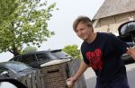 Epse 18 juni 2021
Huis Mc Snelle in Epse . Hij heeft er ook een studio bij waar hij opnames maakt van zijn liedjes.