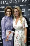 Amsterdam 8 juli 2021
Terras feestje van Talkies bij Strand zuid. Monique Westenberg met Kristina Bozilovic