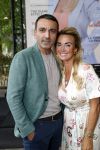 Amsterdam 8 juli 2021
Terras feestje van Talkies bij Strand zuid. Monique Westenberg met Tamar