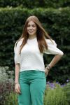 Den haag 16 juli 2021
Koninklijk fotouurtje met Koning Willem Alexander Koningin Maxima Prinses Amalia Alexia en Ariane in de tuin van Paleis Huis ten Bosch.