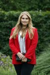 Den haag 16 juli 2021
Koninklijk fotouurtje met Koning Willem Alexander Koningin Maxima Prinses Amalia Alexia en Ariane in de tuin van Paleis Huis ten Bosch.
