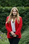 Den haag 16 juli 2021
Koninklijk fotouurtje met Koning Willem Alexander Koningin Maxima Prinses Amalia Alexia en Ariane in de tuin van Paleis Huis ten Bosch.