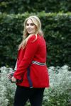 Den haag 16 juli 2021
Koninklijk fotouurtje met Koning Willem Alexander Koningin Maxima Prinses Amalia Alexia en Ariane in de tuin van Paleis Huis ten Bosch.