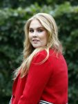 Den haag 16 juli 2021
Koninklijk fotouurtje met Koning Willem Alexander Koningin Maxima Prinses Amalia Alexia en Ariane in de tuin van Paleis Huis ten Bosch.