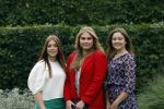 Den haag 16 juli 2021
Koninklijk fotouurtje met Koning Willem Alexander Koningin Maxima Prinses Amalia Alexia en Ariane in de tuin van Paleis Huis ten Bosch.