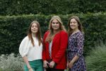 Den haag 16 juli 2021
Koninklijk fotouurtje met Koning Willem Alexander Koningin Maxima Prinses Amalia Alexia en Ariane in de tuin van Paleis Huis ten Bosch.