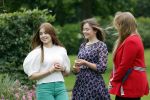 Den haag 16 juli 2021
Koninklijk fotouurtje met Koning Willem Alexander Koningin Maxima Prinses Amalia Alexia en Ariane in de tuin van Paleis Huis ten Bosch.