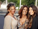 Amsterdam 20 juni 2021
Rachel hazes zus Els Hofland en Jacqueline Slaats en een kennis  bij de amsterdamse zomer in het Olympisch stadion.