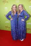 Scheveningen 9 juli 2021
Premiere sound of music in het circustheater.
Rosanne Waalewijn met haar zus MylÃ¨ne Waalewijn