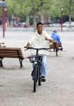 Amsterdam 29 juni 2021
Shane Kluivert en zijn broer Nino Wilkes fietsend op het museumplein
