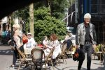 Amsterdam 23 juli 2021
Ad Visser en Sheila de Vries op terras samen in Amsterdam.
