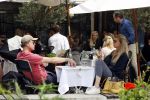 Amsterdam 10 juli 2021
Onno Aerden op terras bij George met zijn vrouw Susan Smit