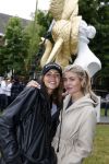 Amsterdam 21 juni 2021
Plaatsen van kunstwerk Joseph Klibansky voor Art Zuid op de apollolaan.
 Zijn vriendin Victoria Waldau alsmede zijn broer schoonzus en ouders zijn ook aanwezig. Victoria en Robin Singels