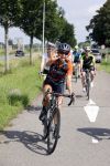 Zevenhuizen 4 juli 2021
Leontien v Moorsel Wendy v Dijk en Anouk Smulders gaan met 500 vrouwen de Amstel Gold race rijden . Vandaag was er een training . Ook Michael Zijlaard en zijn broer Ron reden mee.