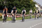 Zevenhuizen 4 juli 2021
Leontien v Moorsel Wendy v Dijk en Anouk Smulders gaan met 500 vrouwen de Amstel Gold race rijden . Vandaag was er een training . Ook Michael Zijlaard en zijn broer Ron reden mee.