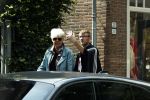 Laren 9 juli 2022
Ad Visser op terras en lopen door Laren