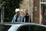 Laren 9 juli 2022
Ad Visser op terras en lopen door Laren