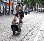 Amsterdam 3 juli 2022
Premiere Knor in Tuschinski.
Cast oa Alex Klaassen Henry v Loon en Jelka v Houten