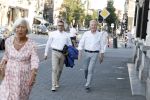 Amsterdam 19 juli 2022
Laatste optreden Willeke Albertri in het concertgebouw. Binnenkomst gasten. Andre v Duin met partner Fernando Reyes