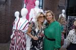 Amsterdam 14 juni 2022
 Presentatie shoeby kledinglijn van Lonneke Nooteboom bij Hotel Arena . Lonneke Nooteboom en Anouk Smulders
