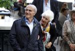 Amsterdam 1 juli 2022
Onthulling kunstwerk met daarop Willy Alberti en Johnny Kraaijkamp bij hotel Americain.
Aanwezig de kinderen Tonny Alberti en Willeke Alberti en Johnny Kraaijkamp en Sanne Kraaijkamp. Bennie Muller met zijn vrouw