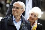 Amsterdam 1 juli 2022
Onthulling kunstwerk met daarop Willy Alberti en Johnny Kraaijkamp bij hotel Americain.
Aanwezig de kinderen Tonny Alberti en Willeke Alberti en Johnny Kraaijkamp en Sanne Kraaijkamp. Bennie Muller met zijn vrouw